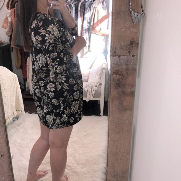 Ces femme size medium black floral shift dress - Picture 3 of 4